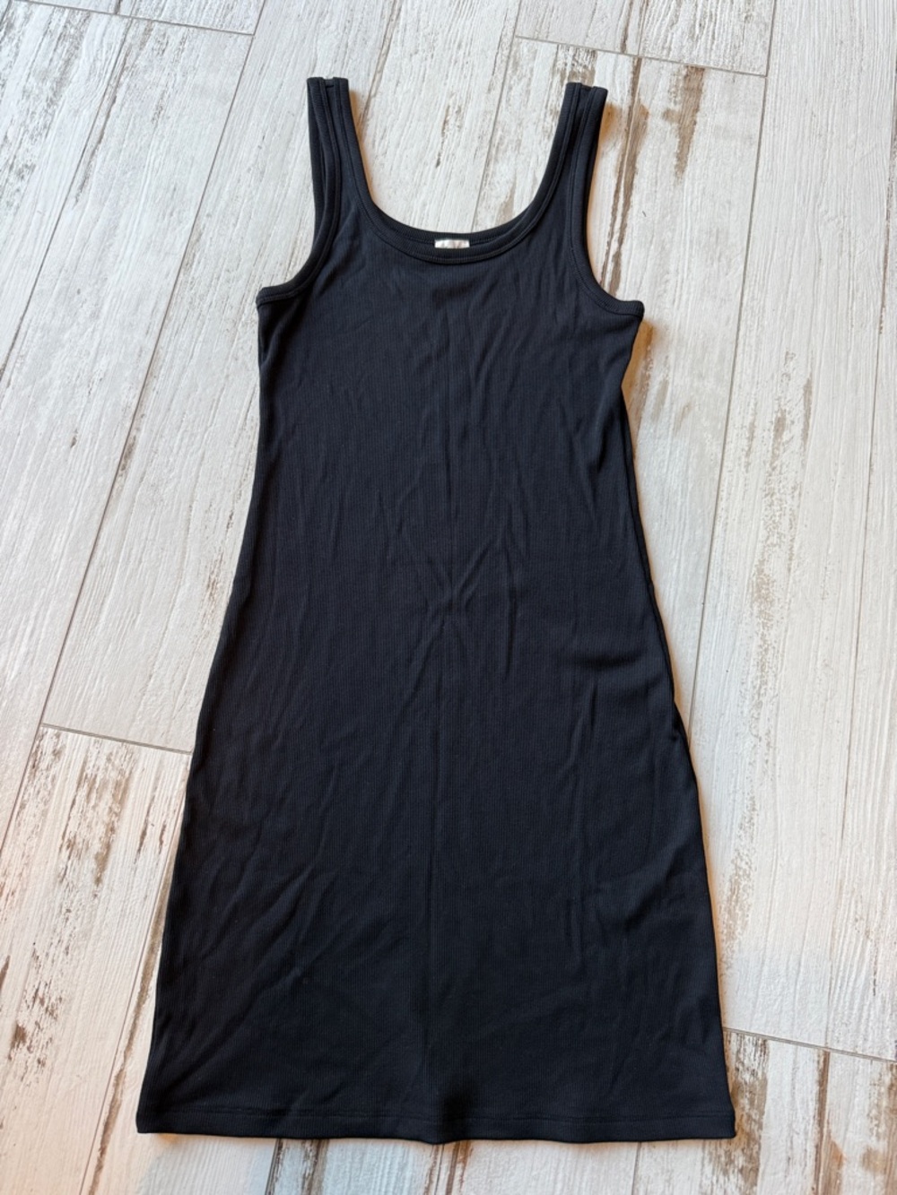 Wilfred Black Ribbed Tank Top dress